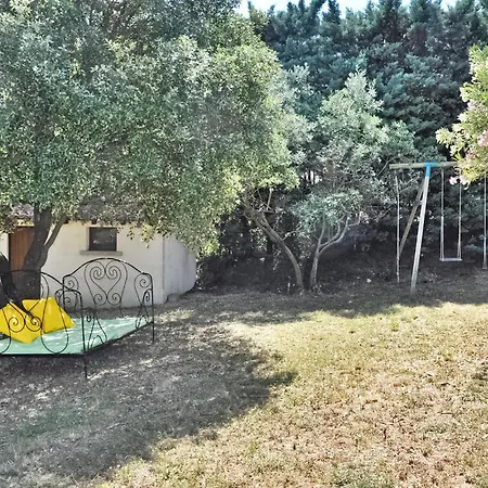 La Des Pins